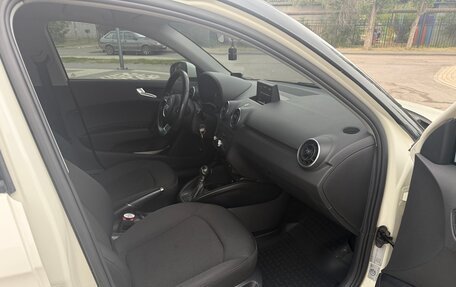 Audi A1, 2014 год, 850 000 рублей, 23 фотография