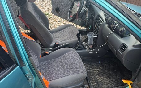 Suzuki Swift II, 2001 год, 150 000 рублей, 5 фотография