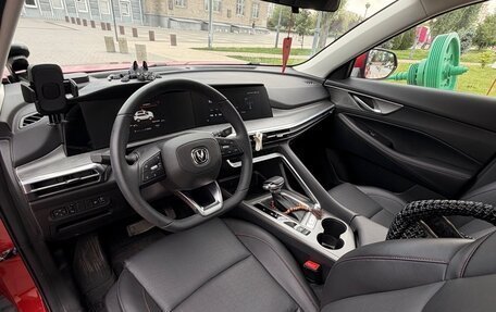 Changan CS35 Plus, 2024 год, 2 350 000 рублей, 4 фотография