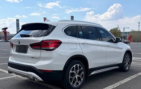 BMW X1, 2022 год, 2 300 000 рублей, 4 фотография