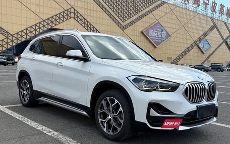 BMW X1, 2022 год, 2 300 000 рублей, 3 фотография