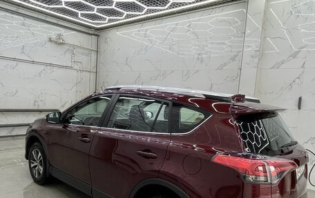 Toyota RAV4, 2018 год, 2 235 000 рублей, 5 фотография