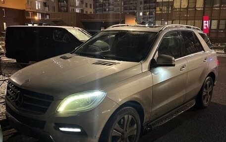 Mercedes-Benz M-Класс, 2012 год, 1 700 000 рублей, 5 фотография