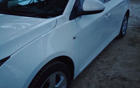 Chevrolet Cruze II, 2011 год, 800 000 рублей, 9 фотография