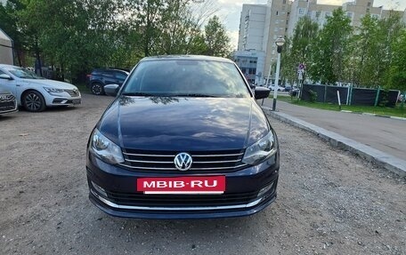Volkswagen Polo VI (EU Market), 2011 год, 670 000 рублей, 3 фотография