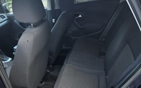 Volkswagen Polo VI (EU Market), 2011 год, 670 000 рублей, 17 фотография