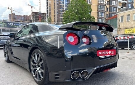 Nissan GT-R, 2013 год, 9 988 000 рублей, 2 фотография