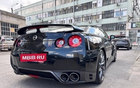 Nissan GT-R, 2013 год, 9 988 000 рублей, 6 фотография