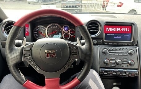 Nissan GT-R, 2013 год, 9 988 000 рублей, 19 фотография
