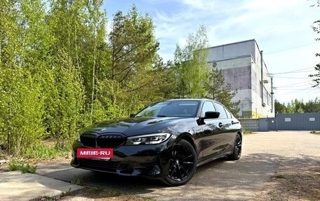 BMW 3 серия, 2020 год, 2 950 000 рублей, 2 фотография