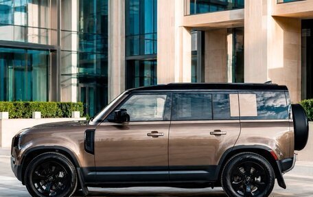 Land Rover Defender II, 2024 год, 15 500 000 рублей, 5 фотография