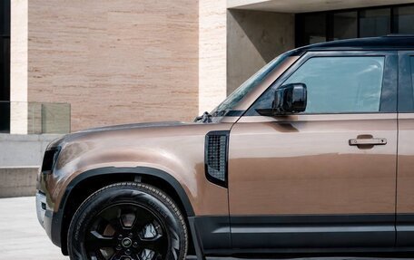 Land Rover Defender II, 2024 год, 15 500 000 рублей, 6 фотография