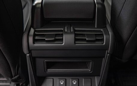 Land Rover Defender II, 2024 год, 15 500 000 рублей, 22 фотография