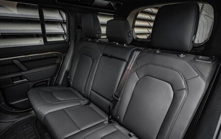 Land Rover Defender II, 2024 год, 15 500 000 рублей, 21 фотография