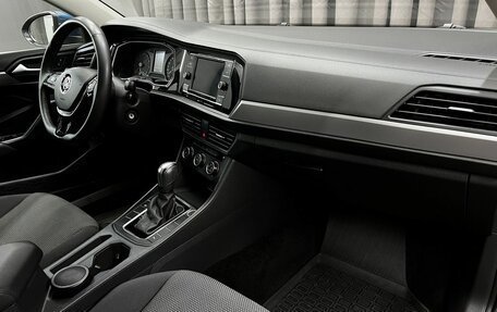 Volkswagen Jetta VII, 2020 год, 1 889 900 рублей, 21 фотография