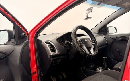 Hyundai i20 IB рестайлинг, 2010 год, 590 000 рублей, 7 фотография