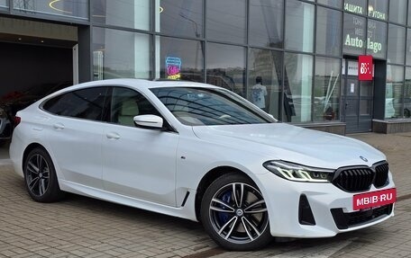 BMW 6 серия, 2021 год, 5 600 000 рублей, 3 фотография
