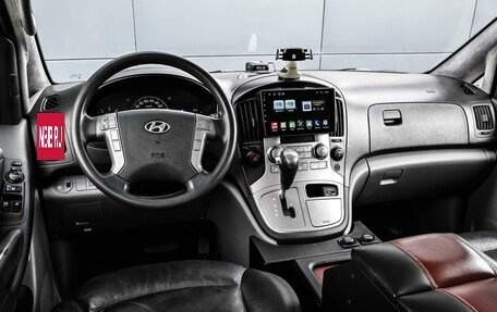 Hyundai Grand Starex Grand Starex I рестайлинг 2, 2012 год, 1 894 000 рублей, 6 фотография