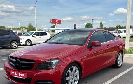 Mercedes-Benz C-Класс, 2011 год, 1 130 000 рублей, 5 фотография
