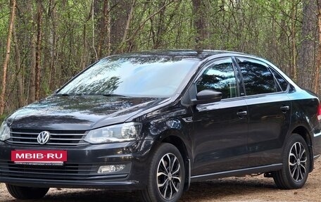 Volkswagen Polo VI (EU Market), 2016 год, 1 005 000 рублей, 2 фотография
