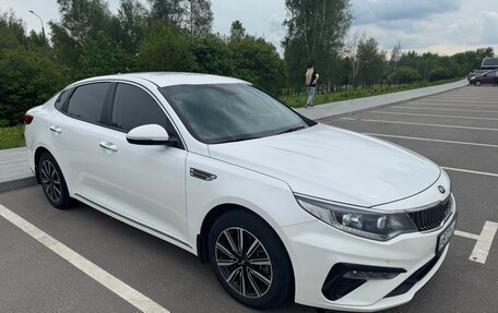 KIA Optima IV, 2018 год, 1 690 000 рублей, 2 фотография