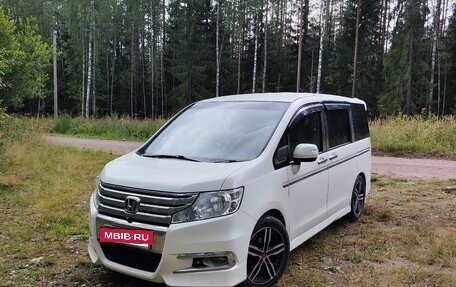 Honda Stepwgn IV, 2010 год, 1 350 000 рублей, 3 фотография