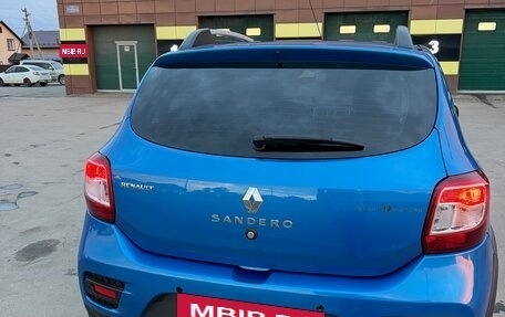 Renault Sandero II рестайлинг, 2017 год, 1 050 000 рублей, 4 фотография