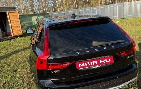 Volvo V90 Cross Country I рестайлинг, 2019 год, 3 170 000 рублей, 11 фотография