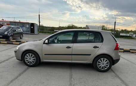 Volkswagen Golf V, 2004 год, 593 000 рублей, 6 фотография