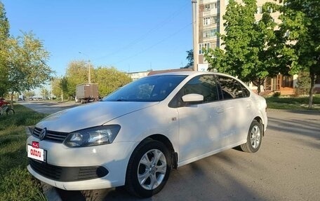 Volkswagen Polo VI (EU Market), 2011 год, 765 000 рублей, 2 фотография