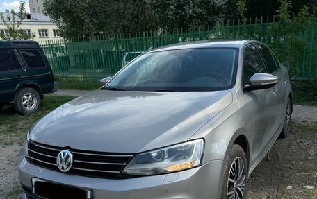 Volkswagen Jetta VI, 2016 год, 1 470 000 рублей, 3 фотография