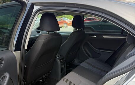 Volkswagen Jetta VI, 2016 год, 1 470 000 рублей, 18 фотография