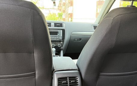 Volkswagen Jetta VI, 2016 год, 1 470 000 рублей, 17 фотография