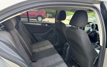 Volkswagen Jetta VI, 2016 год, 1 470 000 рублей, 25 фотография