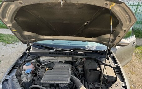 Volkswagen Jetta VI, 2016 год, 1 470 000 рублей, 35 фотография