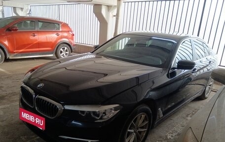 BMW 5 серия, 2019 год, 2 640 000 рублей, 2 фотография