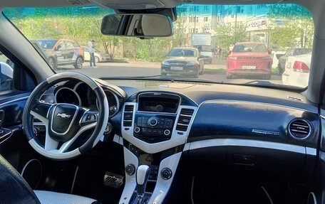 Chevrolet Cruze II, 2011 год, 400 000 рублей, 6 фотография