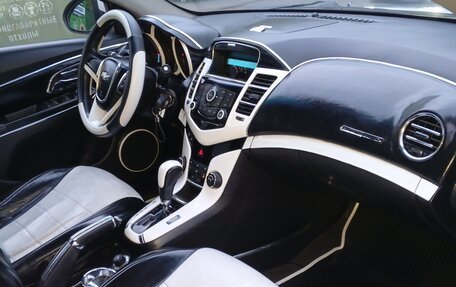 Chevrolet Cruze II, 2011 год, 400 000 рублей, 8 фотография