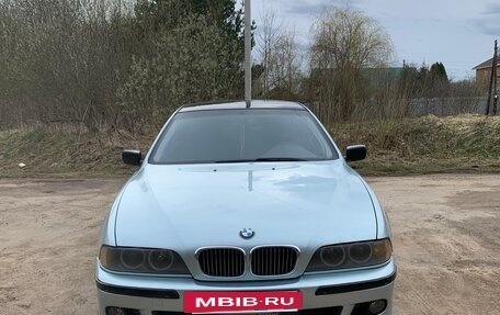 BMW 5 серия, 2001 год, 630 000 рублей, 2 фотография