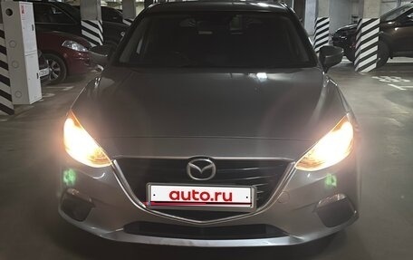 Mazda Axela, 2015 год, 1 100 000 рублей, 1 фотография