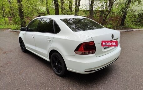 Volkswagen Polo VI (EU Market), 2015 год, 700 000 рублей, 3 фотография