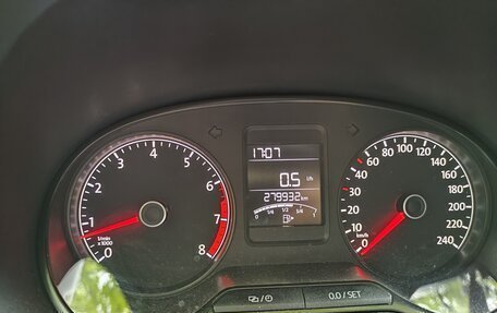 Volkswagen Polo VI (EU Market), 2015 год, 700 000 рублей, 12 фотография