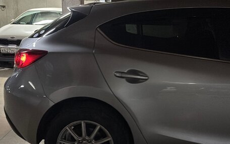 Mazda Axela, 2015 год, 1 100 000 рублей, 5 фотография