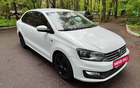 Volkswagen Polo VI (EU Market), 2015 год, 700 000 рублей, 7 фотография