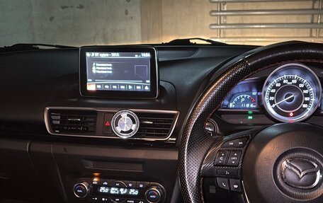 Mazda Axela, 2015 год, 1 100 000 рублей, 31 фотография