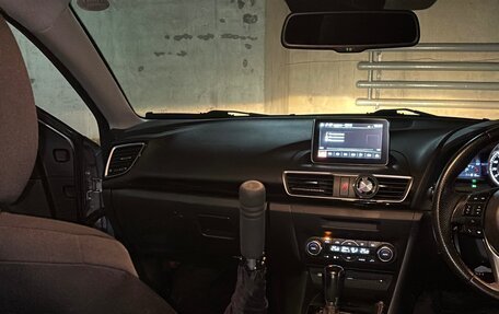 Mazda Axela, 2015 год, 1 100 000 рублей, 35 фотография