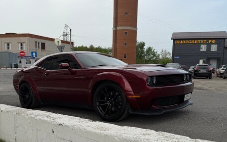 Dodge Challenger III рестайлинг 2, 2019 год, 3 350 000 рублей, 2 фотография