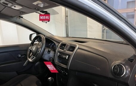 Renault Logan II, 2020 год, 730 000 рублей, 12 фотография
