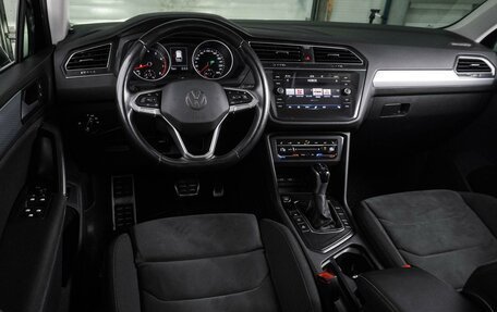 Volkswagen Tiguan II, 2021 год, 2 915 000 рублей, 6 фотография