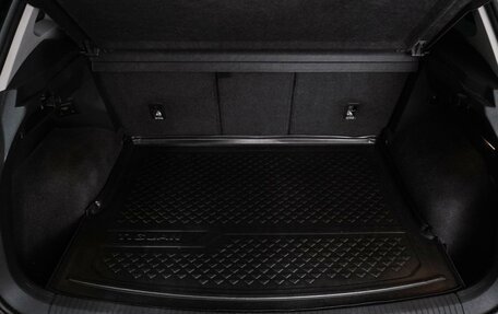 Volkswagen Tiguan II, 2021 год, 2 915 000 рублей, 22 фотография
